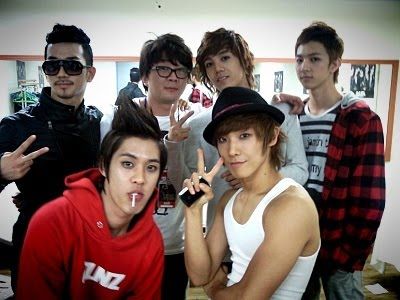 mblaq_-_with_rains_manager.jpg